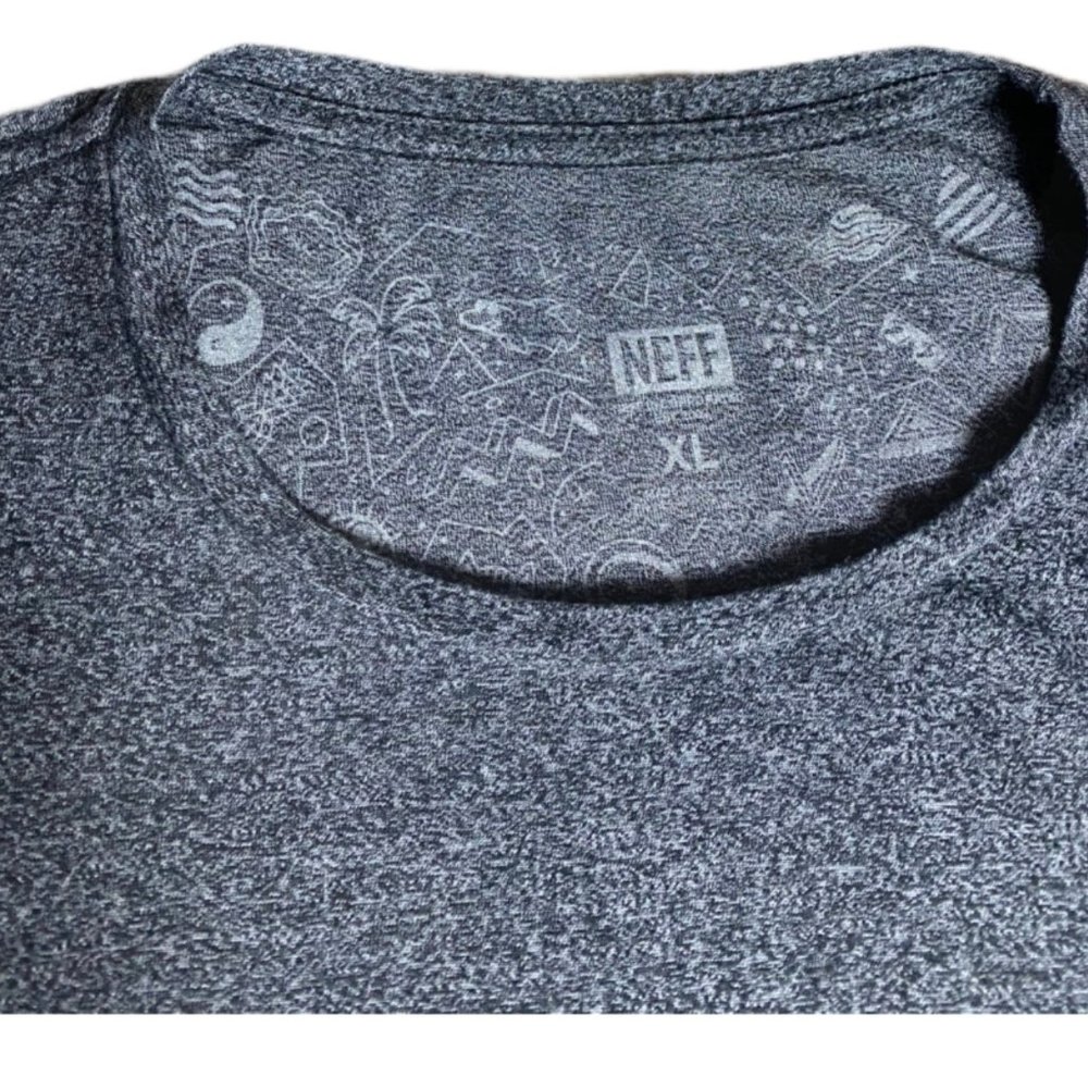 Neff Speckled Gray Extended Tee - Picture 2 of 3
